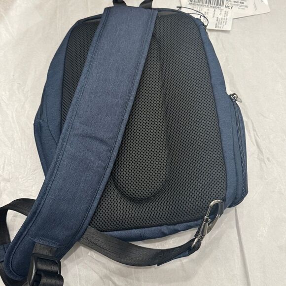 TRAVELON Anti-Theft Metro Sling Anti-Theft RFID Metro Backpack Travel Bag, bag - Picture 10 of 15